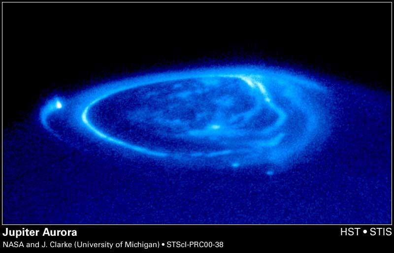 磁化惑星のオーロラを形成する電子加速過程を統一的に説明する物理モデルの開発